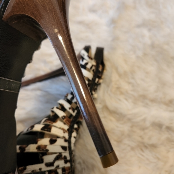 L.a.m.b. HEELS - Picture 9 of 13